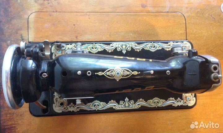 Лада. LADA. Швейная машинка