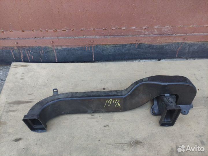 Воздуховод Cadillac Sts седан LH2 4.6 2008