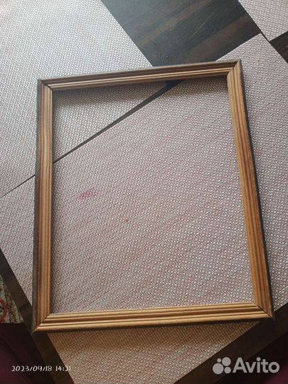 Рамки для фото и картин