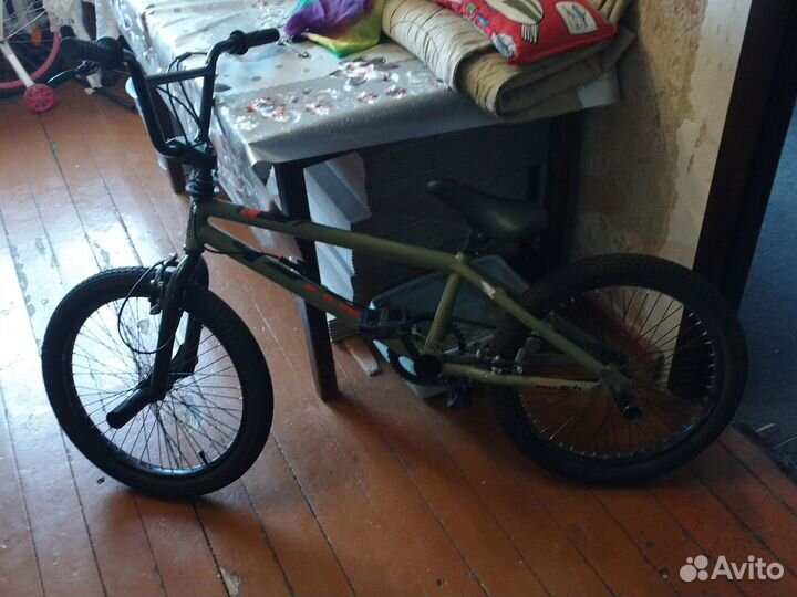 Трюковой велосипед bmx