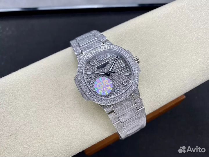 Patek Philippe Women’s Nautilus Limited