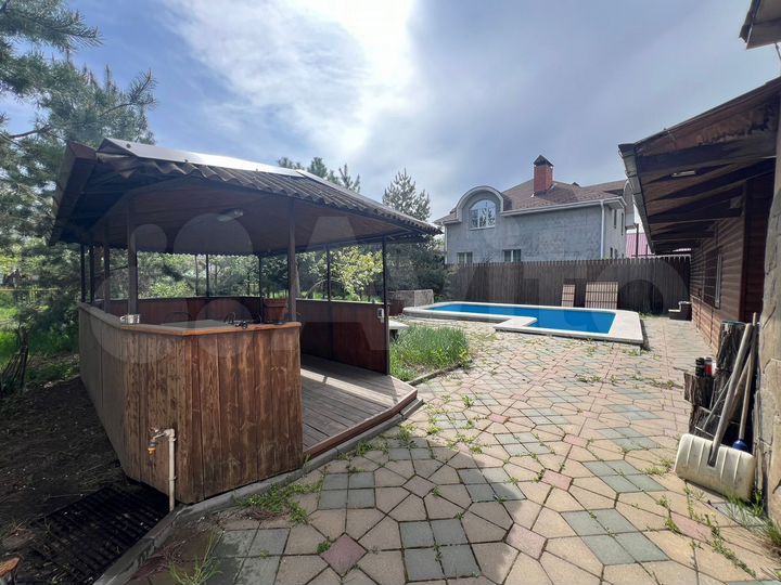 Дом 94 м² на участке 10 сот.