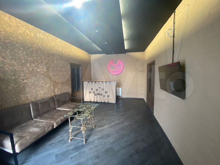 Здание, 152.3 м²