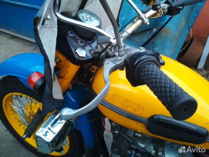 Грипсы (ручки) запчасти для мотоцикла