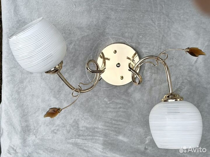 Люстра новая