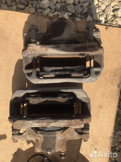 Opel astra g супорт тормозной передний