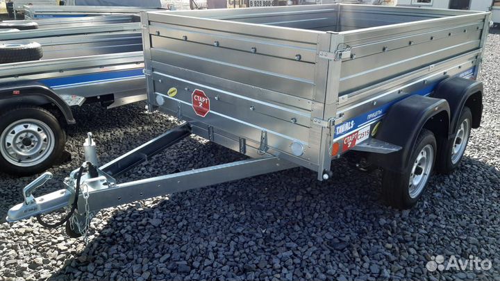 Легковой прицеп с высоким бортом