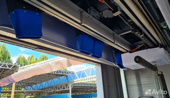 Автоматическая мойка автомобилей