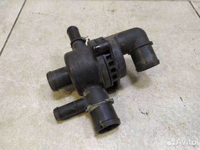 Корпус термостата Jaguar XF CC9 2007-2015