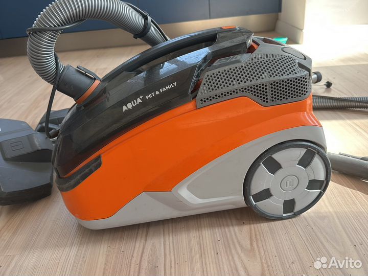 Моющий пылесос Thomas pet&family