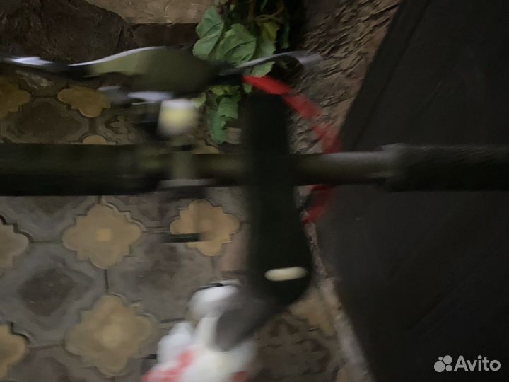 Самокат взрослый электрический (сломан)