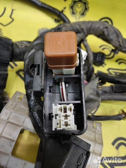 Проводка под капот Infiniti Fx35 S50 VQ35DE