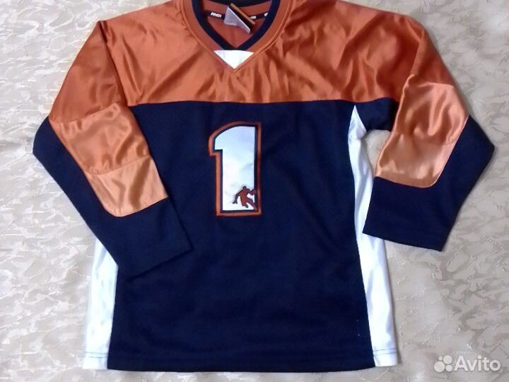 Спортивная кофта