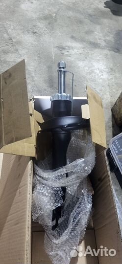 Амортизатор передний Opel vectra c