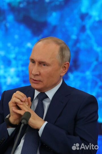 Поздравлю голосом Путина и не только с праздником