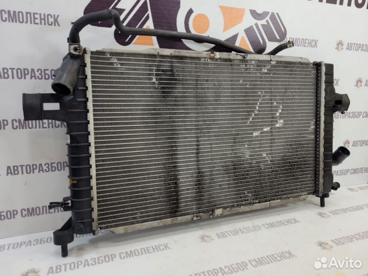 Радиатор основной Opel Astra H