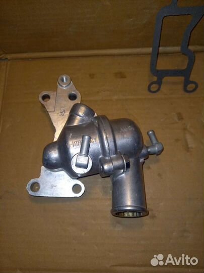 Корпус термостата на Газель бизнес дв. умз 4216