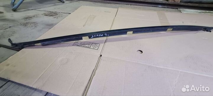 Молдинг лобового стекла harrier, lexus