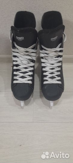 Коньки хоккейные