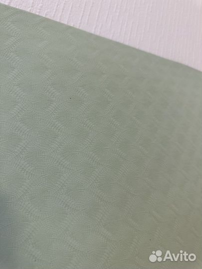 Коврик для йоги и фитнеса