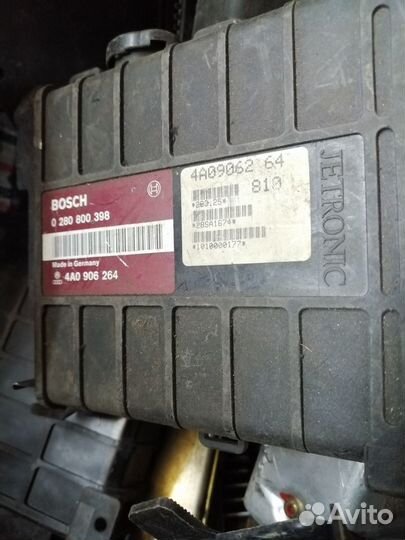 Блок управления двигателем на Audi 80/90/100 А6