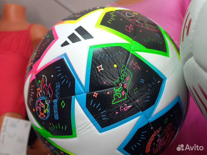 Футбольный мяч adidas, nike, лига чемпионов 2023