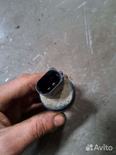 Моторчик стеклоомывателя на BMW F01