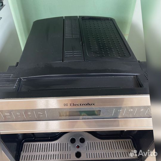 Кофемашина electrolux