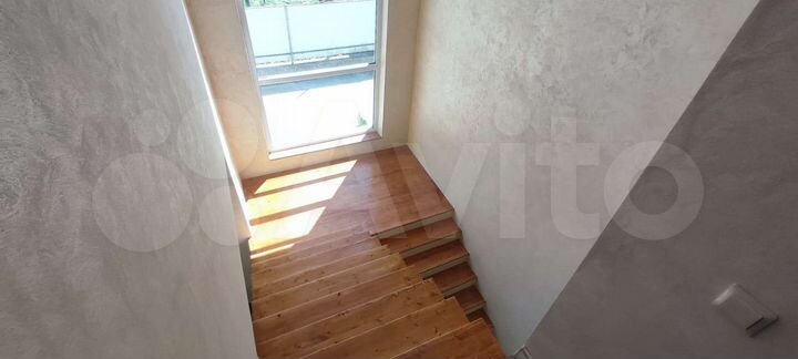 Дом 176 м² на участке 6 сот.