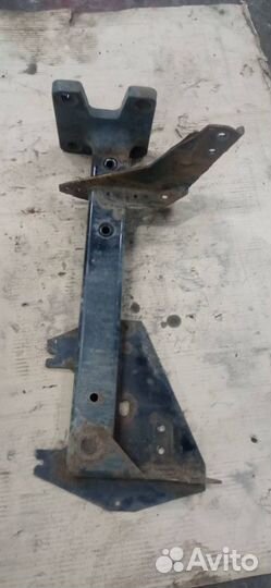 Кронштейн (крепление) DAF XF 105 2008