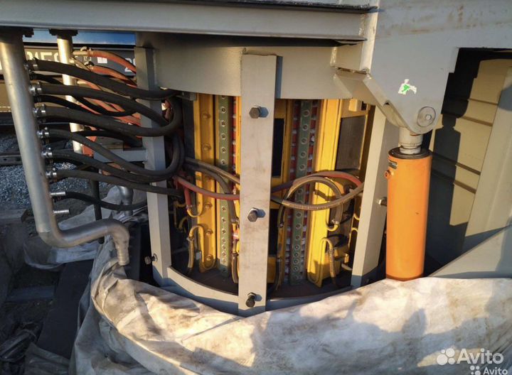 Индукционный плавильный узел GW 1,5-750.05