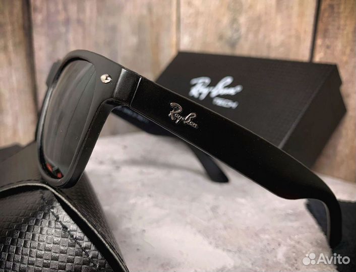 Солнцезащитные очки Ray ban без комплекта