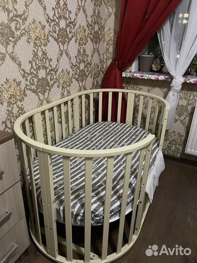 Кровать трансформер с маятником