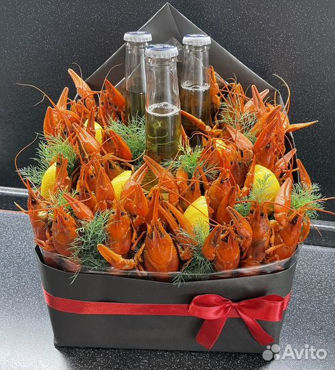 Букет из раков и морепродуктов