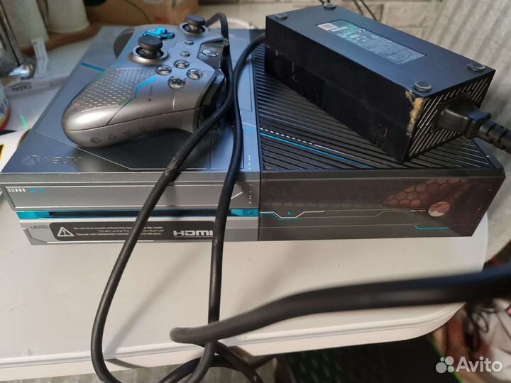 Xbox one лимитированная версия halo 5