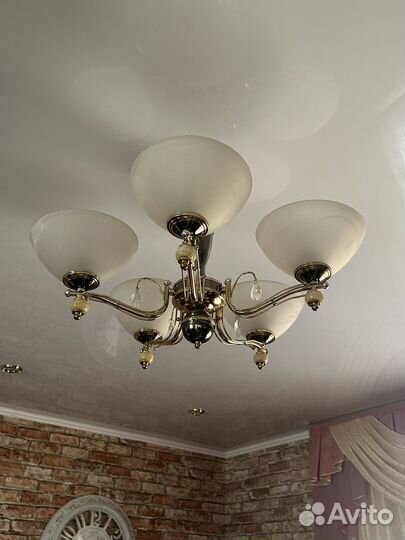 Люстра потолочная подвесная бу