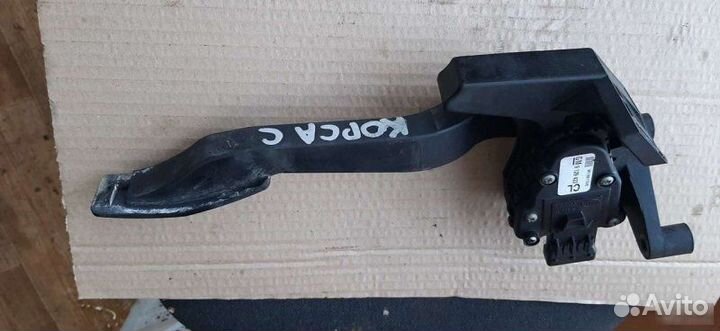 Педаль газа Opel Corsa C