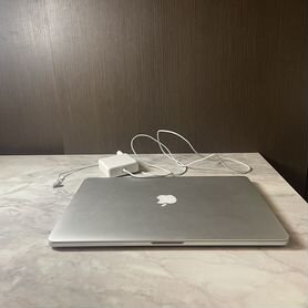 Apple MacBook Pro 12