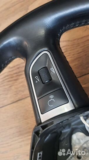 Руль Audi A4B8