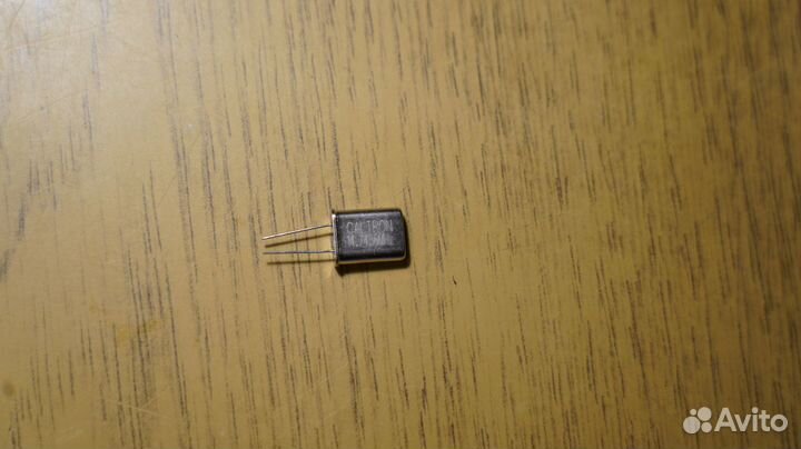 Кварцевые резонаторы Caltron 14,7456 мгц