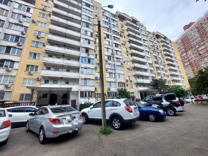 3-к. квартира, 90,8 м², 2/12 эт.