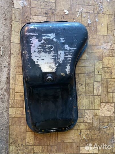 Поддон двигателя