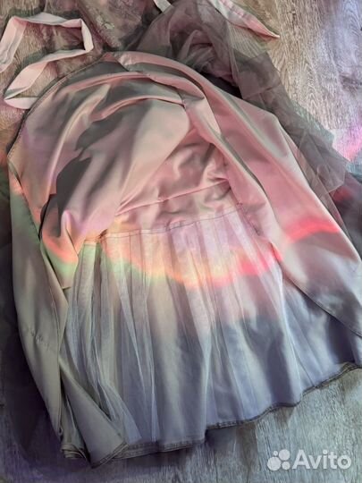 Нарядное платье