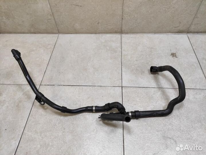 Патрубок Mercedes-Benz S-Class W222