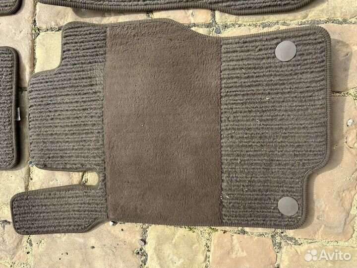 Атомобильные коврики Mercedes