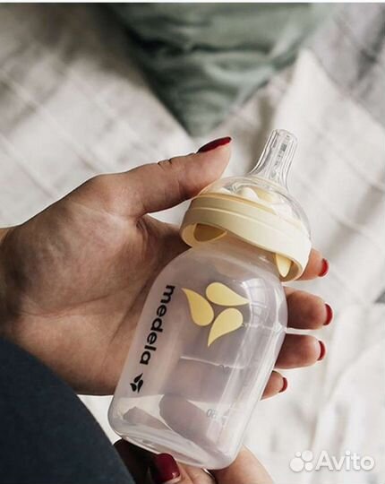 Бутылочка Medela Calma 150 мл со смартсоской