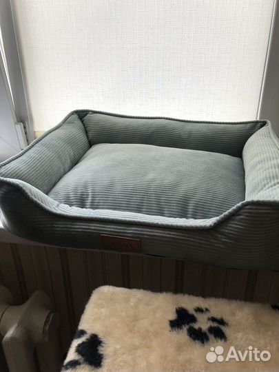 Лежанка для кошек