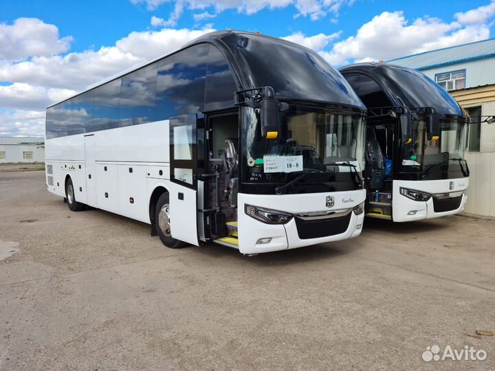 Туристический автобус Zhong Tong LCK6127H Compass, 2023