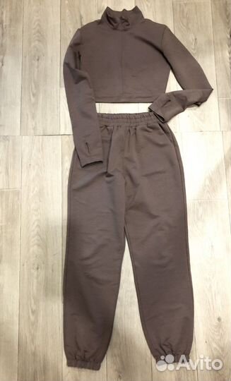 Спортивный костюм