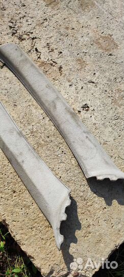 Передние накладки стоек W210